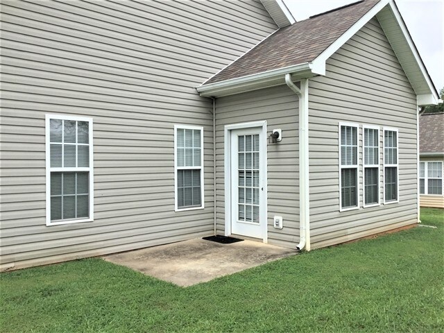Building Photo - 129 Cameron Way Cir