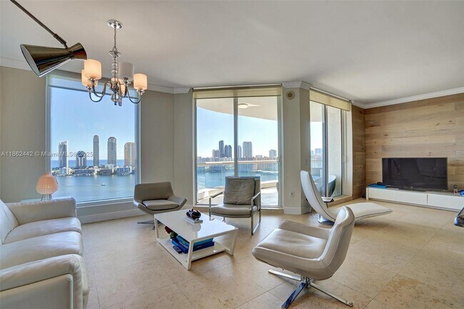 Building Photo - 6000 Island Blvd