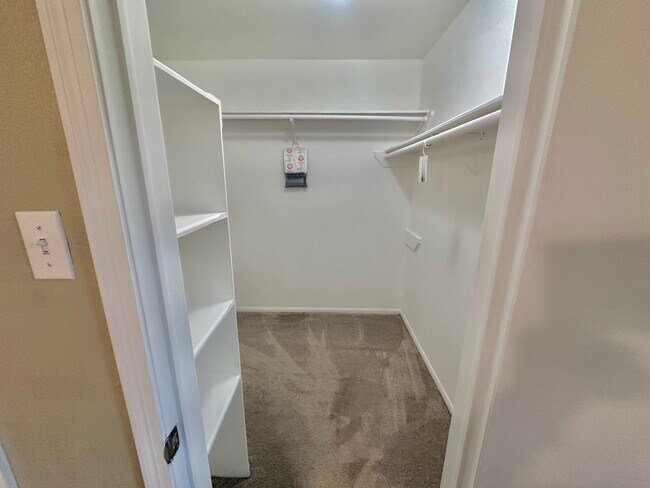 Building Photo - 17502 Cassina Dr