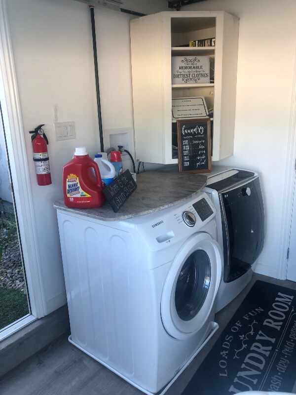 Building Photo - 9312 Dempster Dr