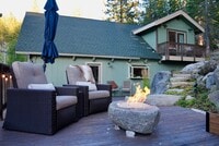 Building Photo - Nice house in Stateline available Septembe...