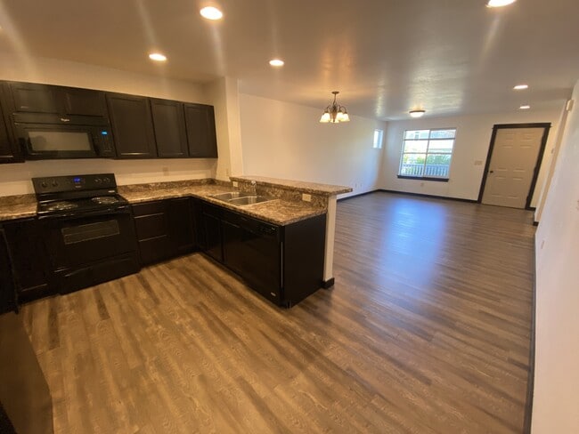 Building Photo - 2286 Gallatin Green Blvd