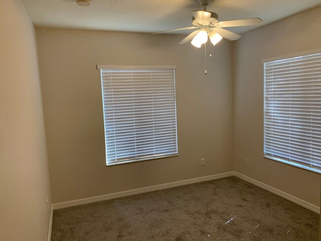 Building Photo - GORGEOUS 3 BEDROOM, 2.5 BATHROOM TOWNHOME LOCATED IN THE HERITAGE HARBOUR COMMUNITY AT LIGHTHOUSE...