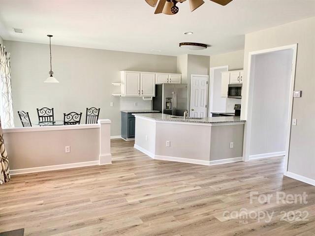 Building Photo - 2530 Stirrup Ridge Ln