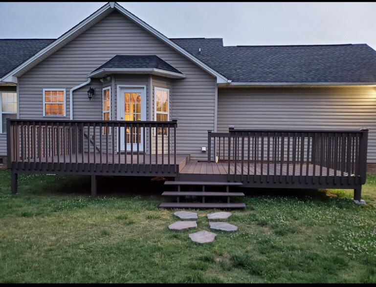 Building Photo - 2011 Taylor Rd