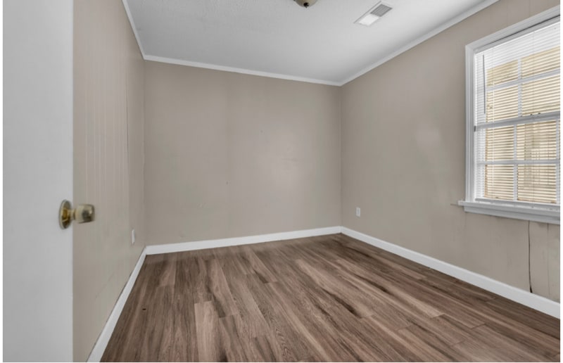 Building Photo - 769 Hilton St