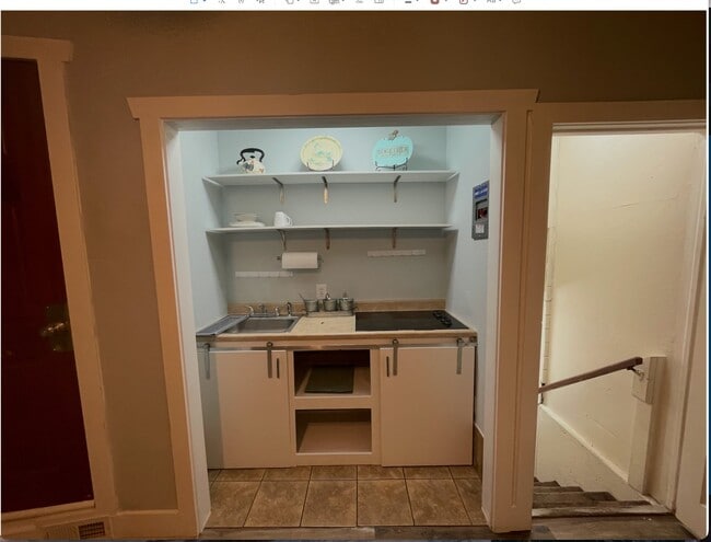 Building Photo - 58 W 400 S