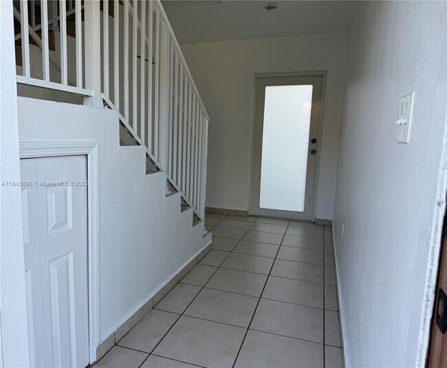 Building Photo - 17354 NW 74th Ave