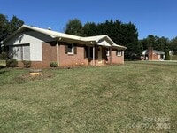 Building Photo - 4336 E Maiden Rd