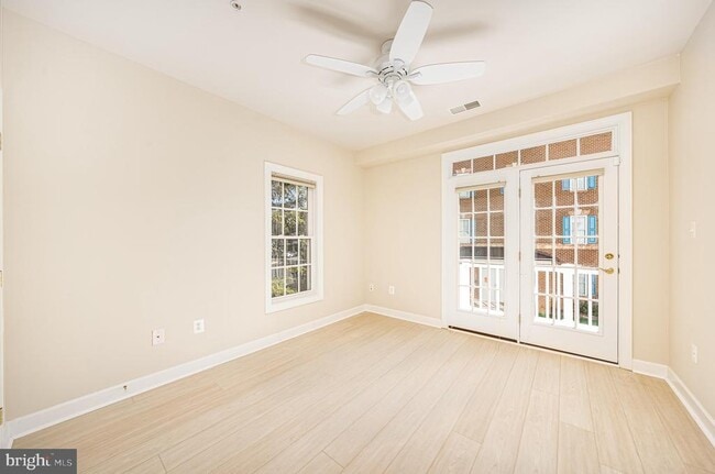 Building Photo - 3687 Spring Hollow Ln