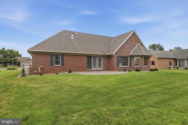 Building Photo - 321 Sue Linn Dr