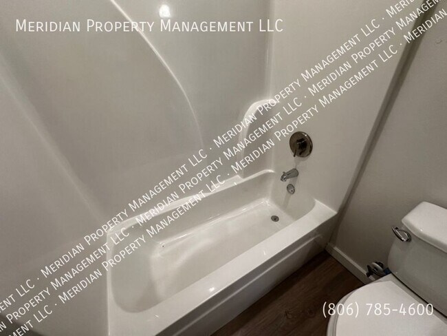 Building Photo - 5508 Itasca-A
