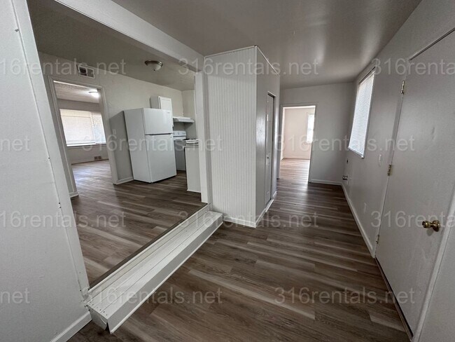 Building Photo - COMING SOON, PLEASE CHECK BACK.