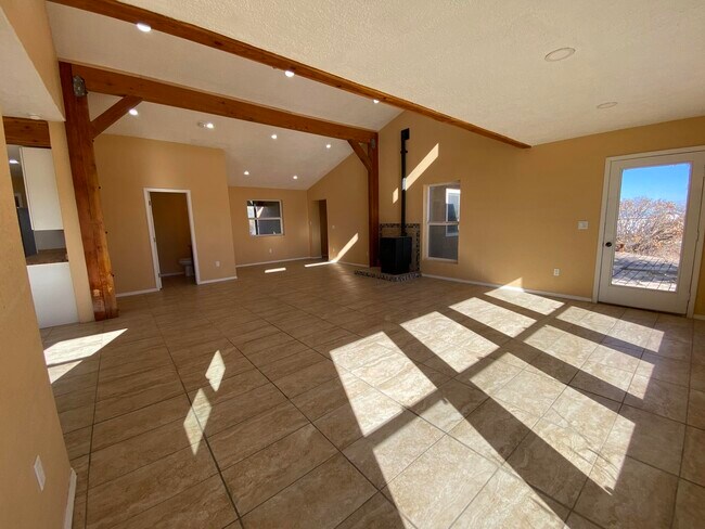 Building Photo - 72 Aspen Dr