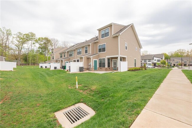 Building Photo - 12232 Ground Pine Ct