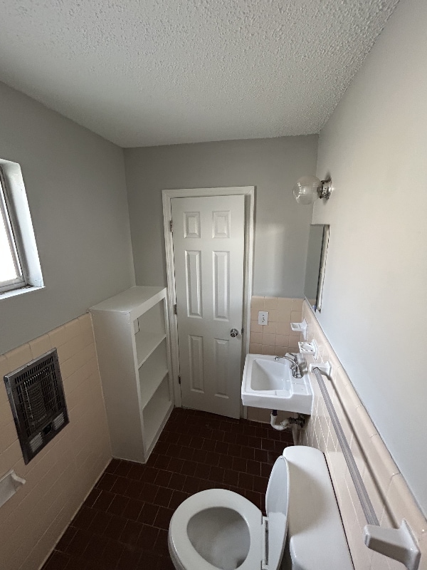 Building Photo - 276 White Bridge Pike