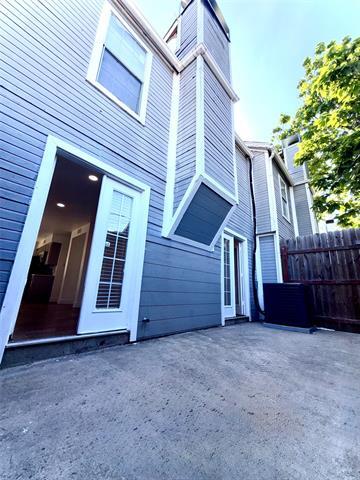 Building Photo - 4626 San Jacinto St