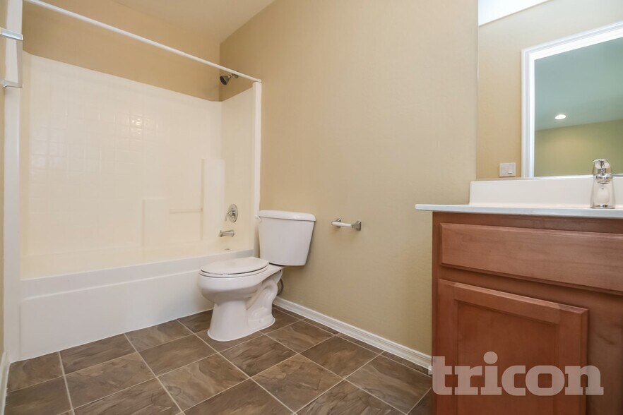 Building Photo - 8332 W Crown King Rd