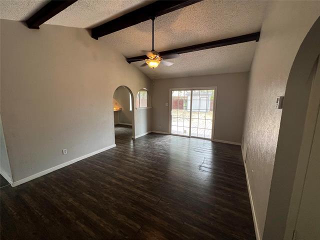 Building Photo - 6400 Dorchester Trail