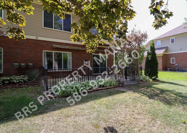 Building Photo - 2 Bedroom 2 Bathroom Condo