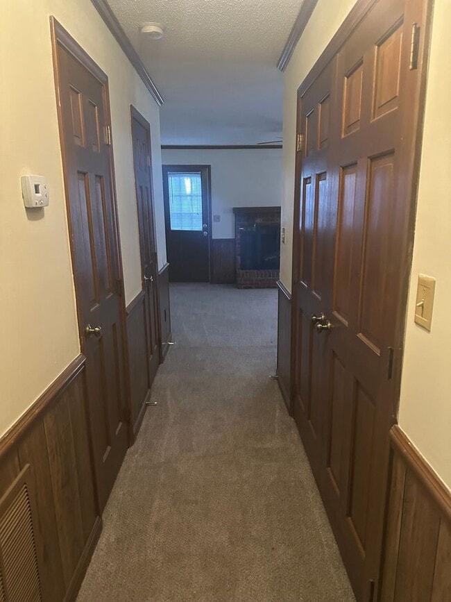 Building Photo - Dual Suites! Spacious 2BR, 2.5BA Townhome Near NCSU!