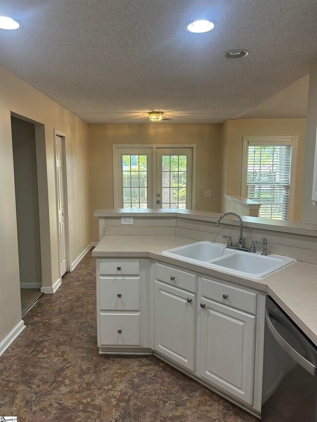 Building Photo - 31 Buckhead Ln