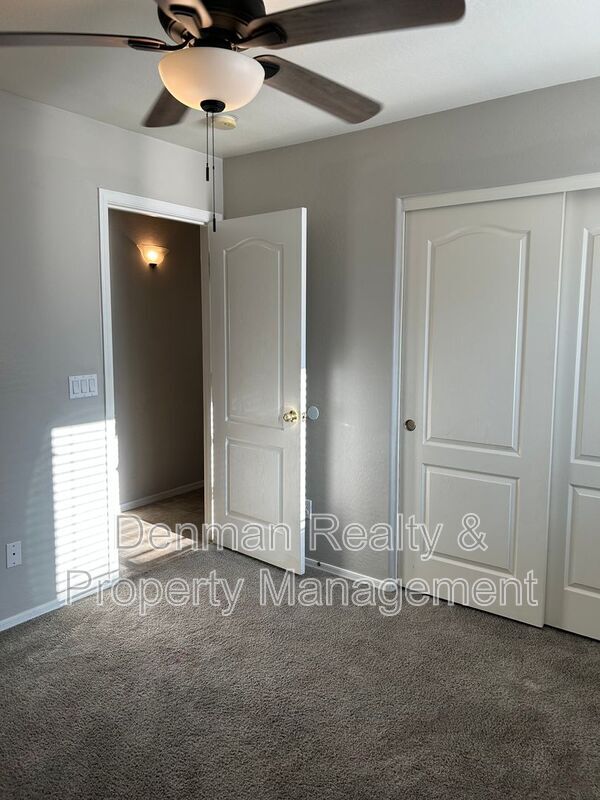 Building Photo - 1872 St David Ct