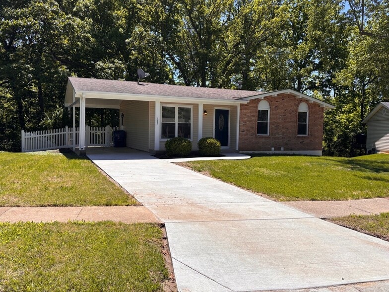 Building Photo - 1483 Noche Ct