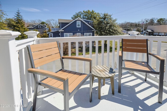 Building Photo - 246 Mantoloking Rd