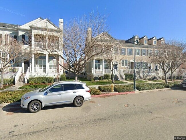 Building Photo - 3613 Whitworth Dr