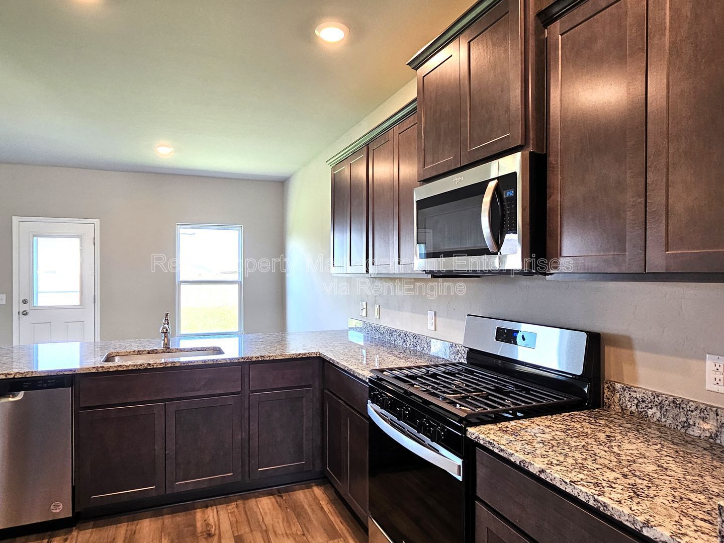 Building Photo - 1616 Amaranth Ln