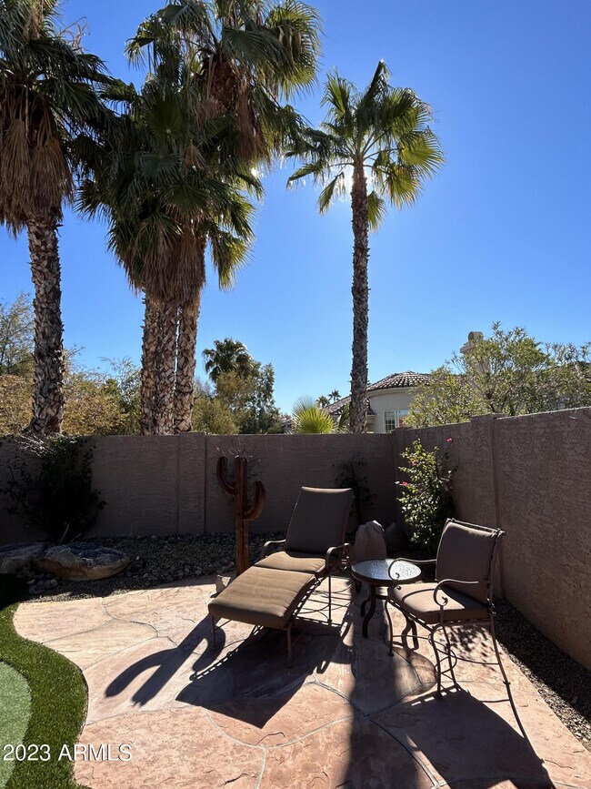 Building Photo - 10059 E Calle De Cielo Cir