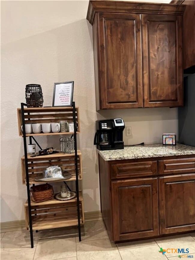 Building Photo - 1223 Gruene Vintage