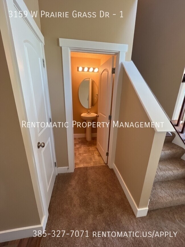 Building Photo - 3159 W Prairie Grass Dr