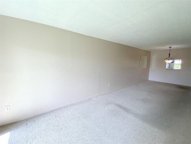 Building Photo - 1370 Heather Ridge Blvd