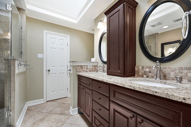 Building Photo - 7442 Colony Bend Ln