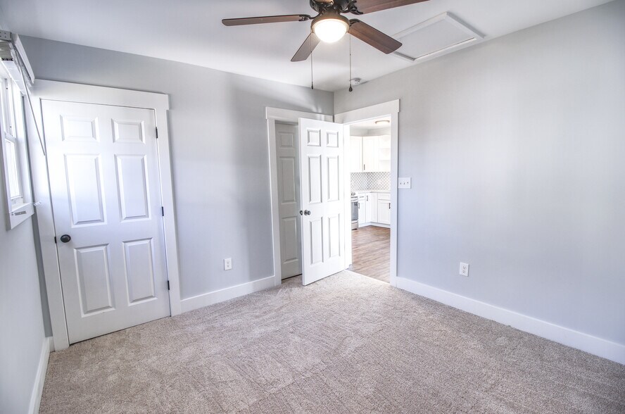 Building Photo - 515 flint st