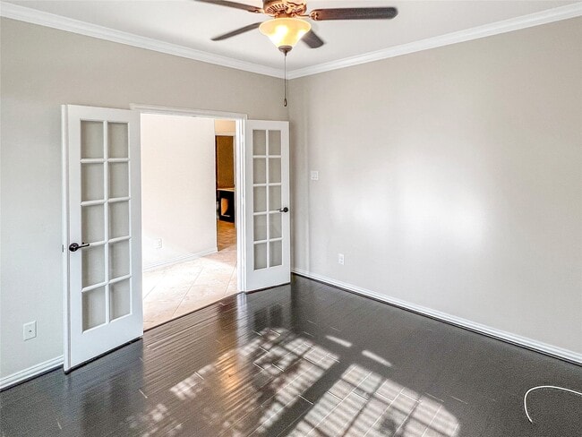 Building Photo - 25310 Evergreen Bend Dr