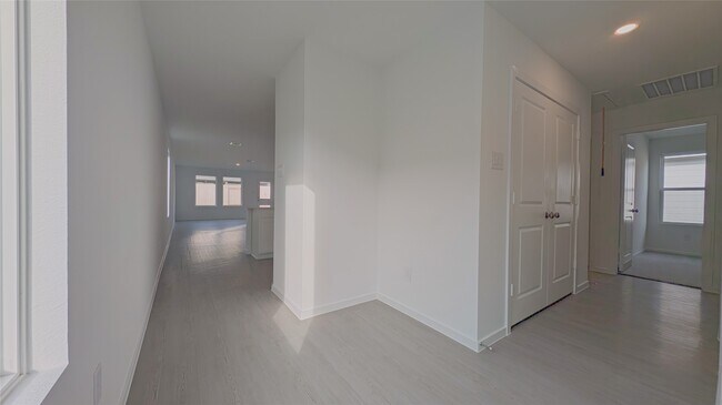 Building Photo - 21527 Cottonwood Mdws Trl