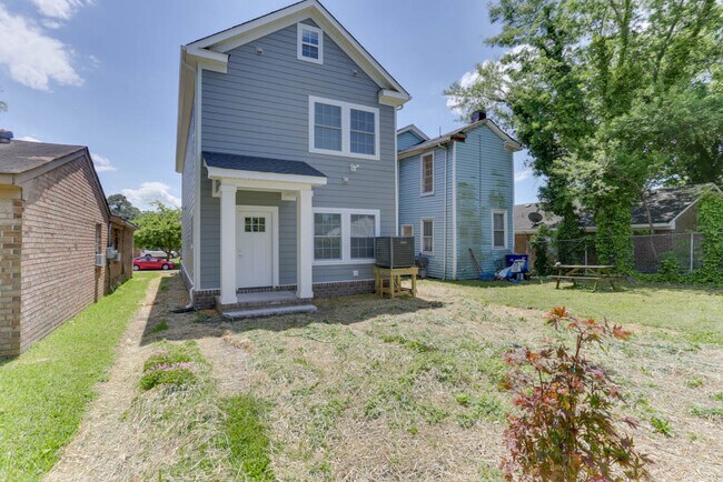 Building Photo - 1436 W 39th St