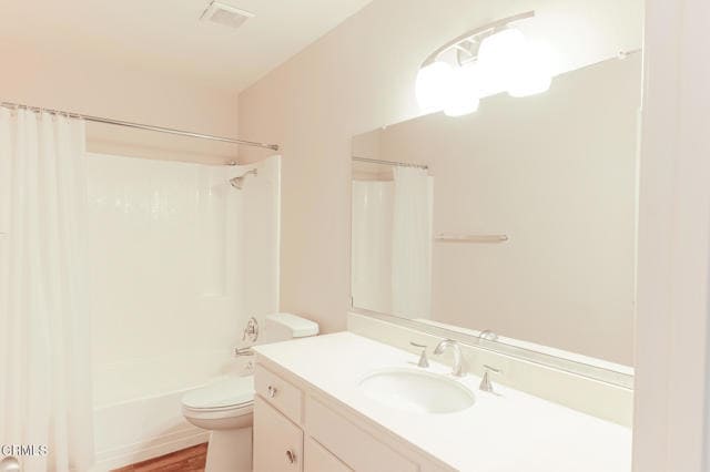 Building Photo - 936 Belmont Ave