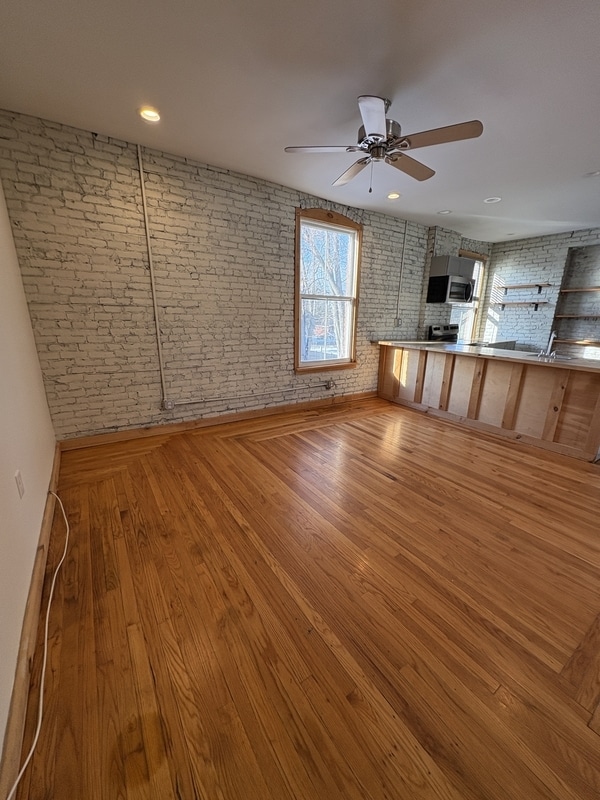 Building Photo - 3 102nd St