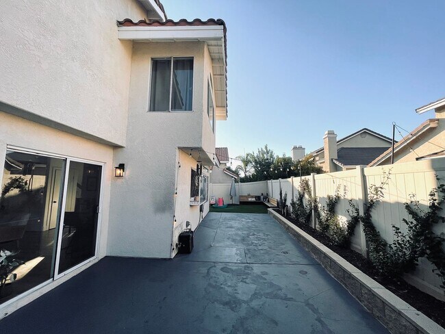 Building Photo - Upgraded Menifee Lakes Home for Lease!