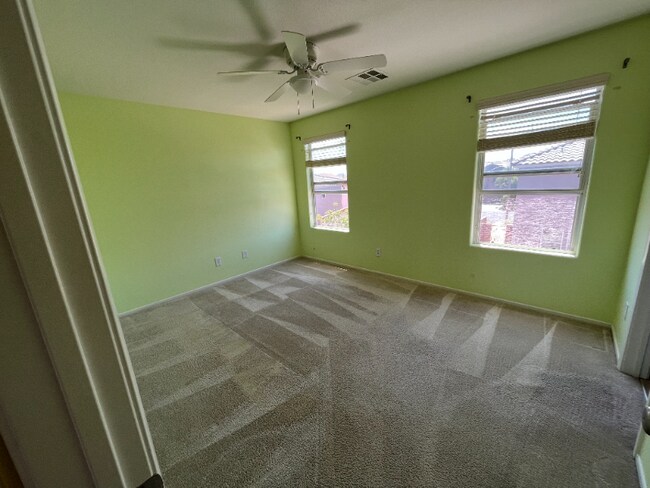 Building Photo - 9241 Valley Ranch Ave