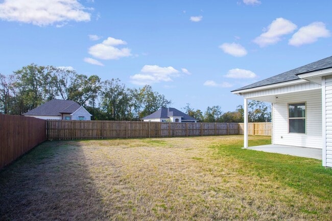 Building Photo - 825 Mano Myrtle Dr