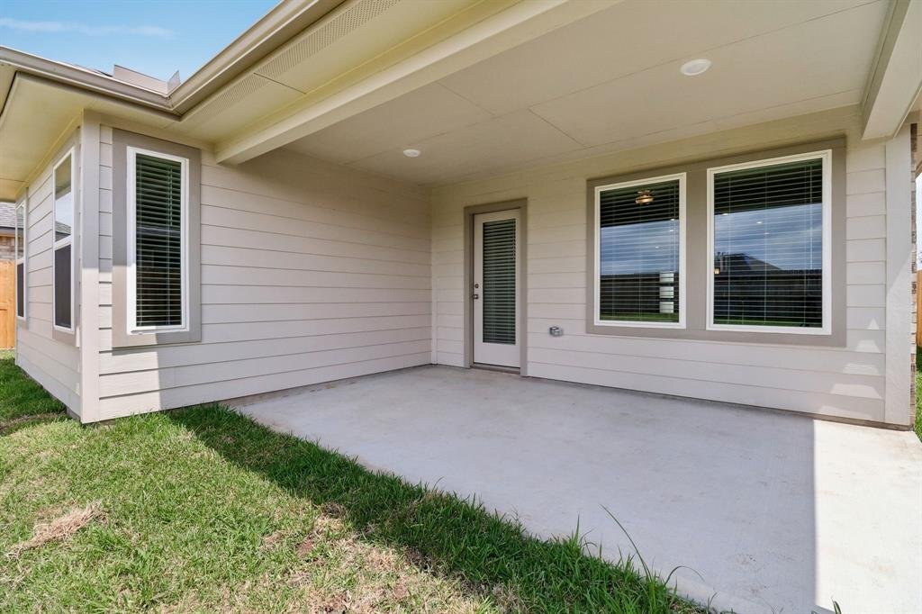 Building Photo - 6254 Brazos Trl Dr