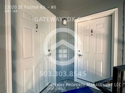 Building Photo - 13020 SE Foster Rd