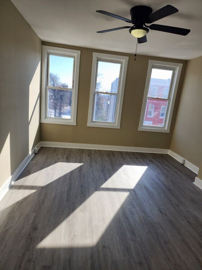 Building Photo - Charming, Fully Renovated 3-Bedroom Home in Baltimore City – Available Now!