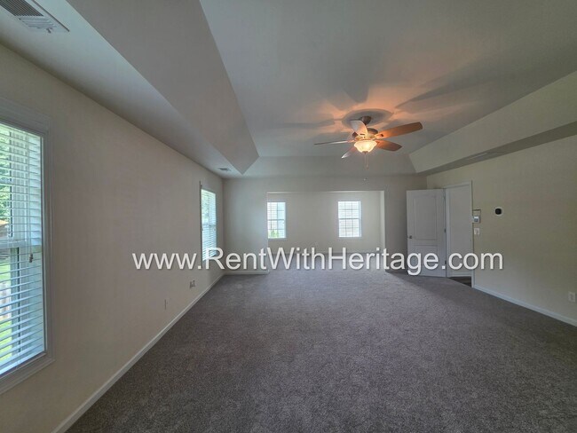 Building Photo - 202 Summer Gate Ln