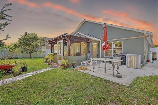 Building Photo - 2638 Eagle Canyon Dr N